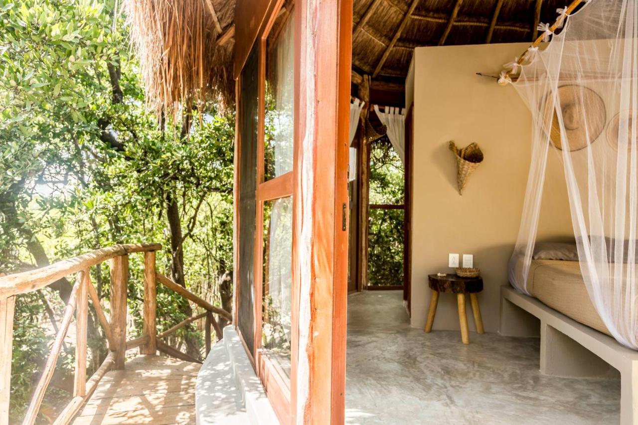 Mamasan Treehouses & Cabins تولوم المظهر الخارجي الصورة