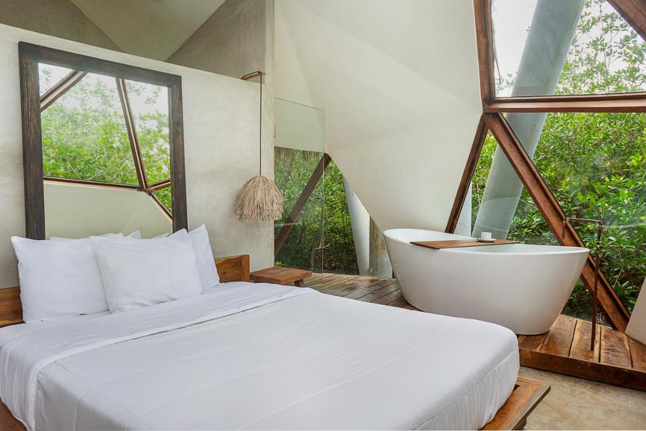 Mamasan Treehouses & Cabins تولوم المظهر الخارجي الصورة