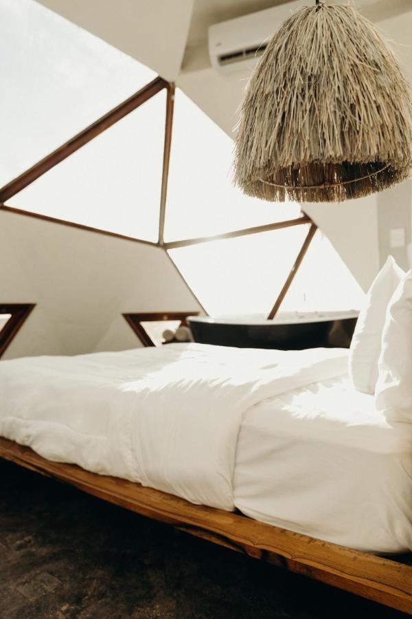 Mamasan Treehouses & Cabins تولوم المظهر الخارجي الصورة