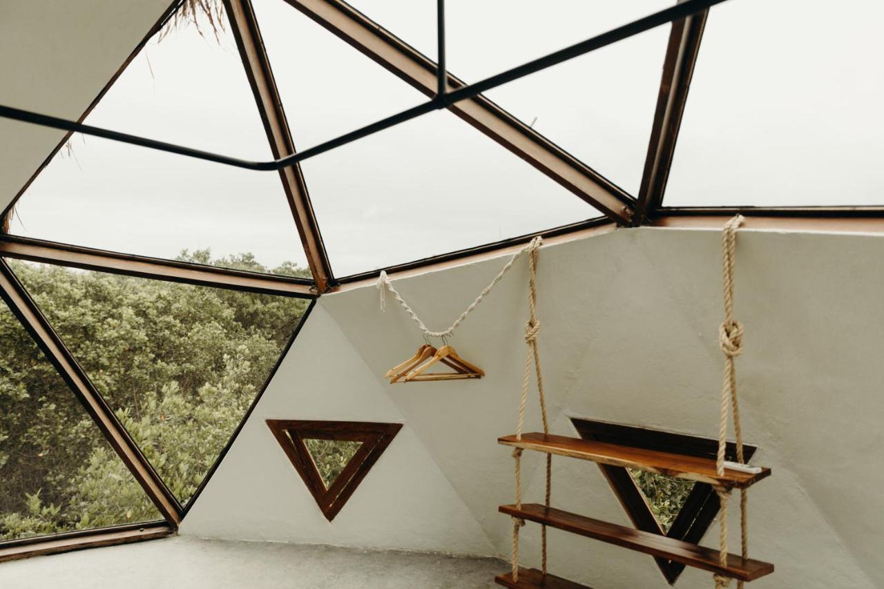 Mamasan Treehouses & Cabins تولوم المظهر الخارجي الصورة
